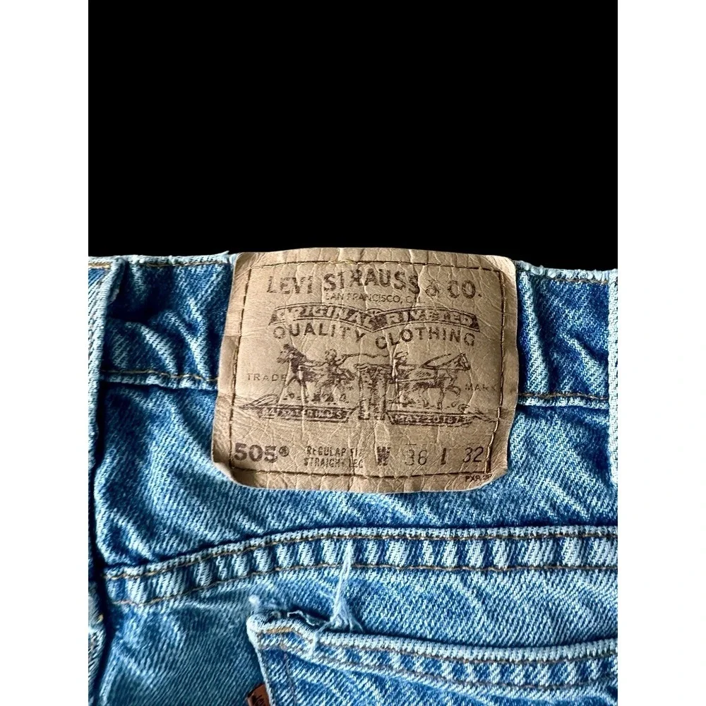 Vintage 90s Orange Tab Levi's 505 Straight Leg Denim Jeans 32.5x31 Medium Wash